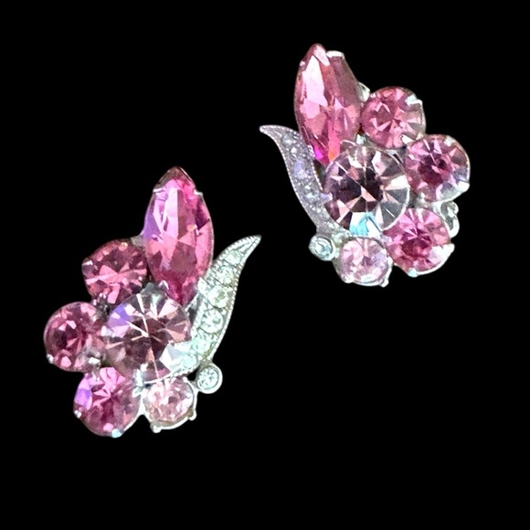 Vintage Signed Eisenberg Ice Pink White Rhinestone Cluster Clip On Earrings - Picture 2 of 8